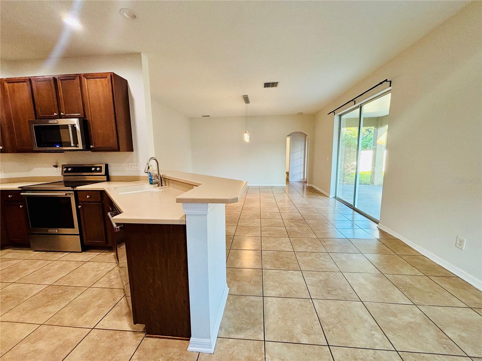 13635 ARTESA BELL DR — photo 10