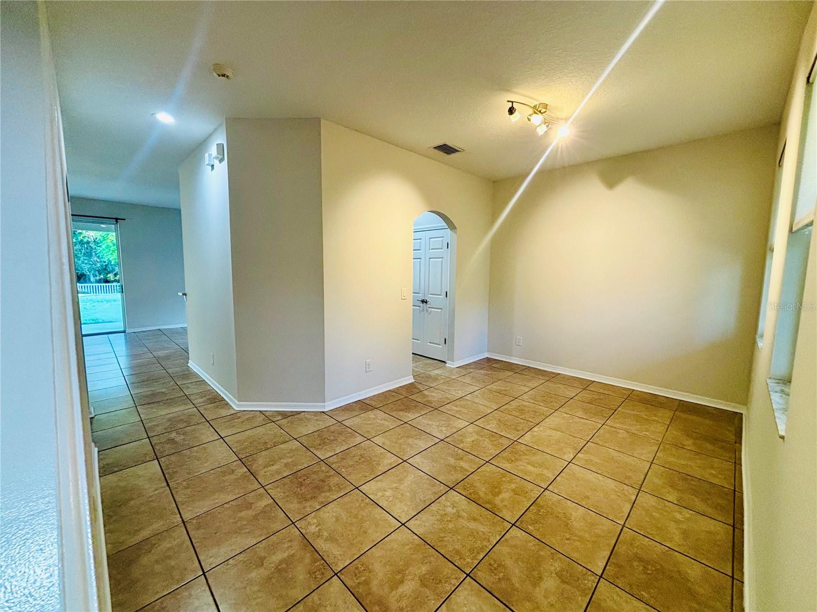 13635 ARTESA BELL DR — photo 4