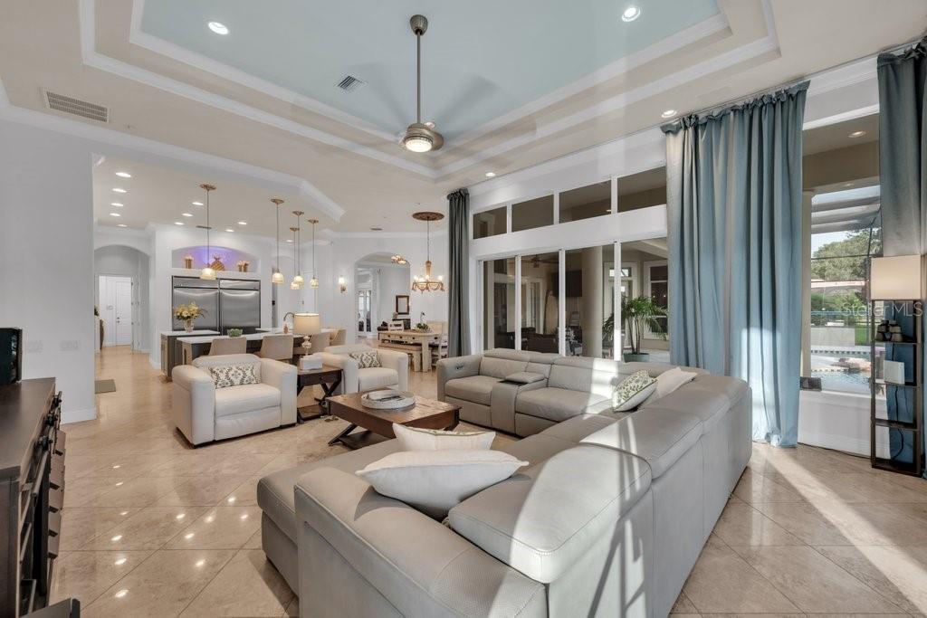 6217 KINGBIRD MANOR DR — photo 31