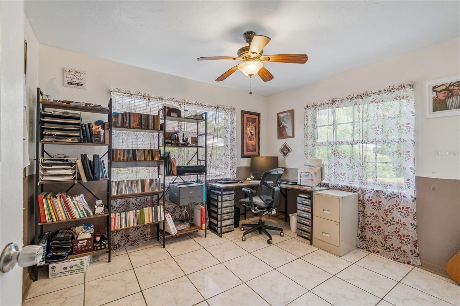 7307 N HUNTLEY AVE — photo 20