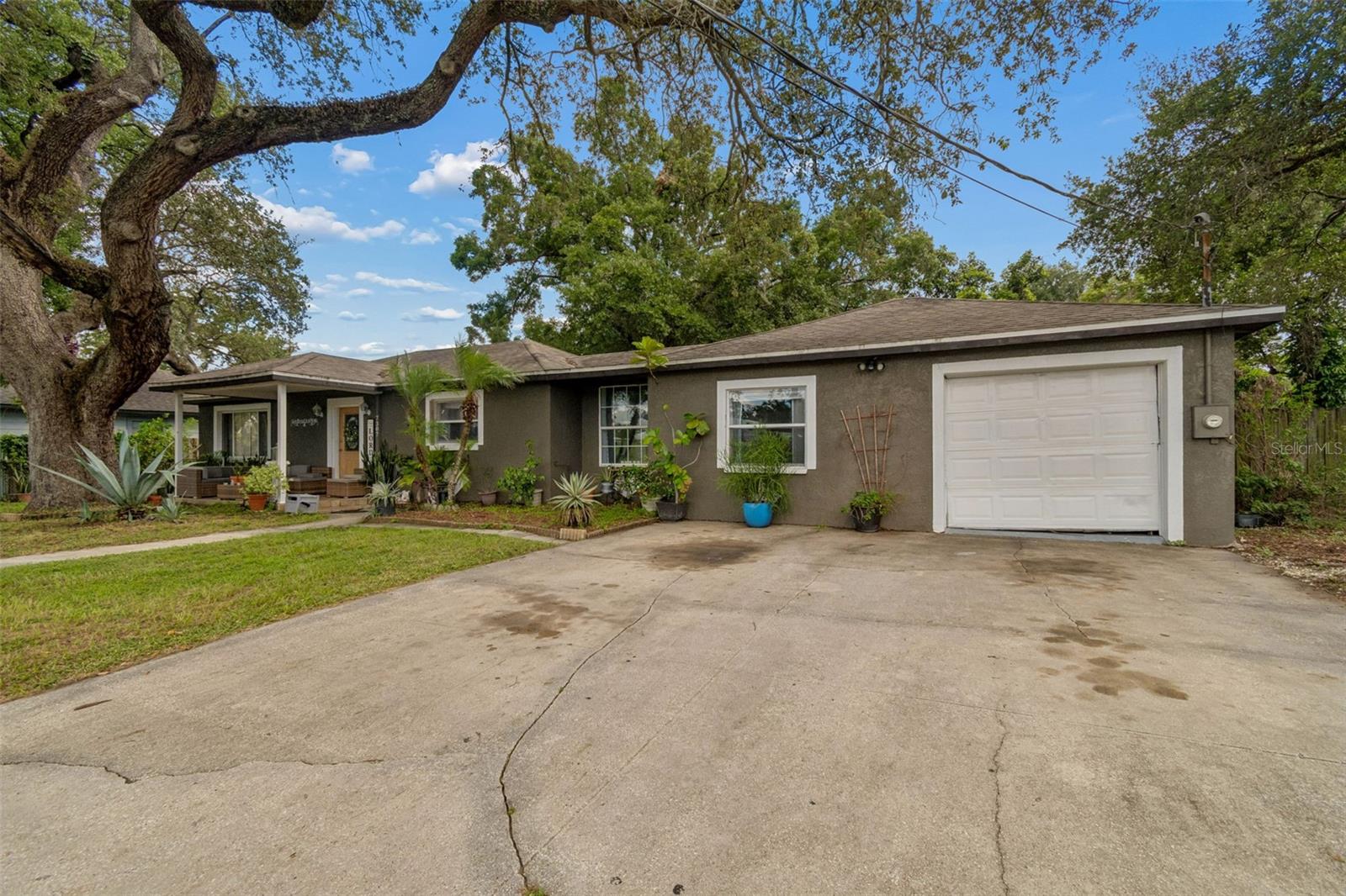 7307 N HUNTLEY AVE — photo 3