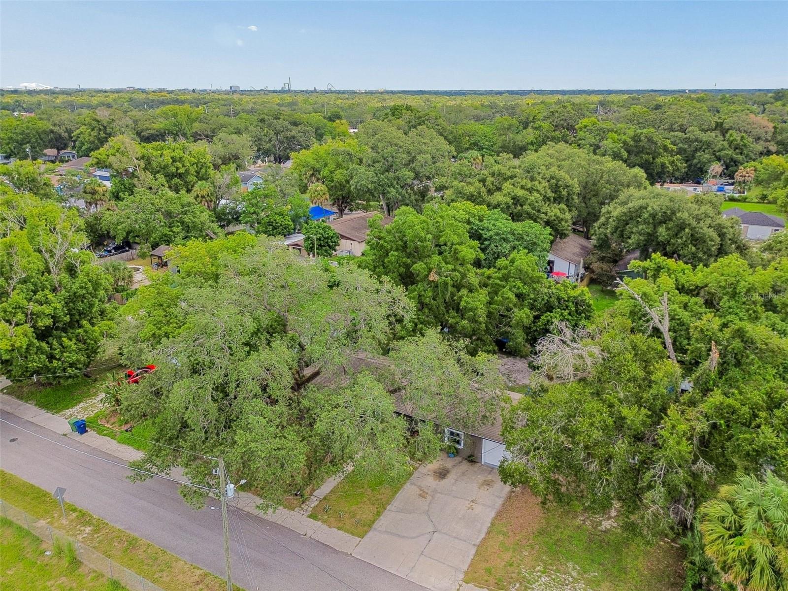 7307 N HUNTLEY AVE — photo 33