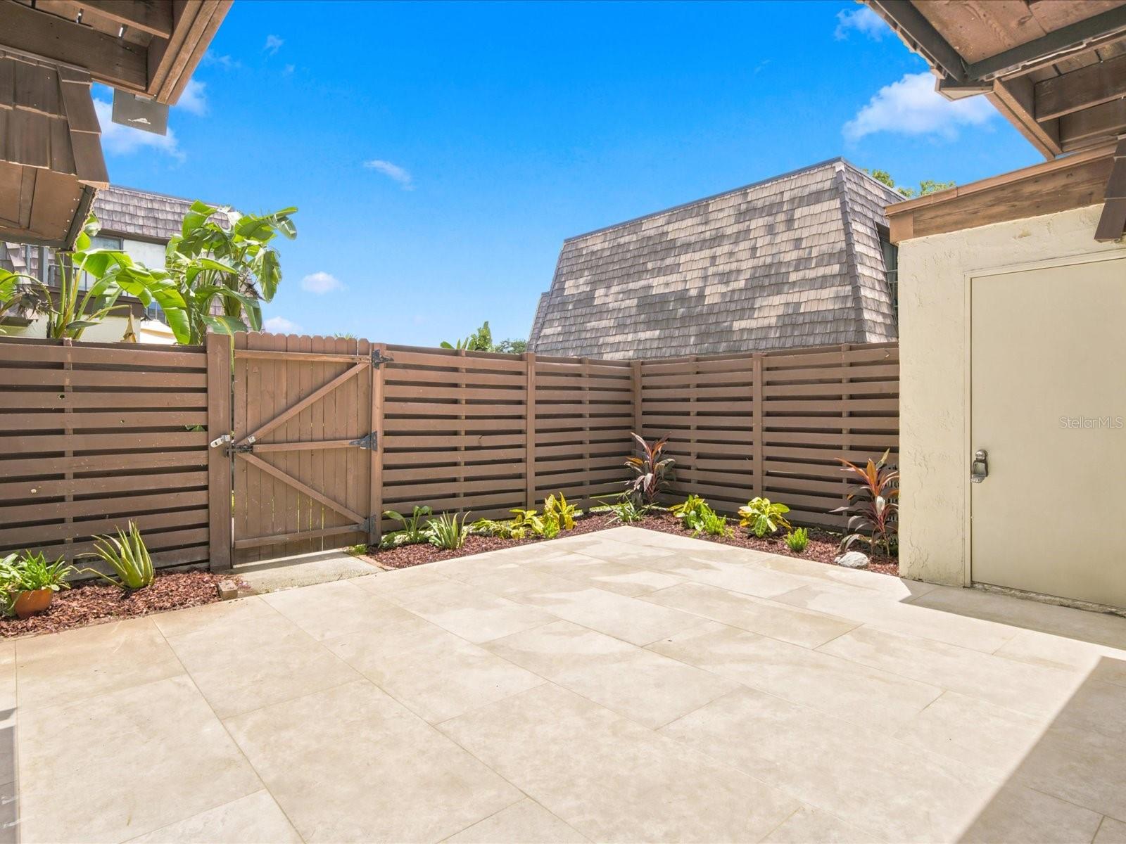 15446 E POND WOODS DR #15446 — photo 5