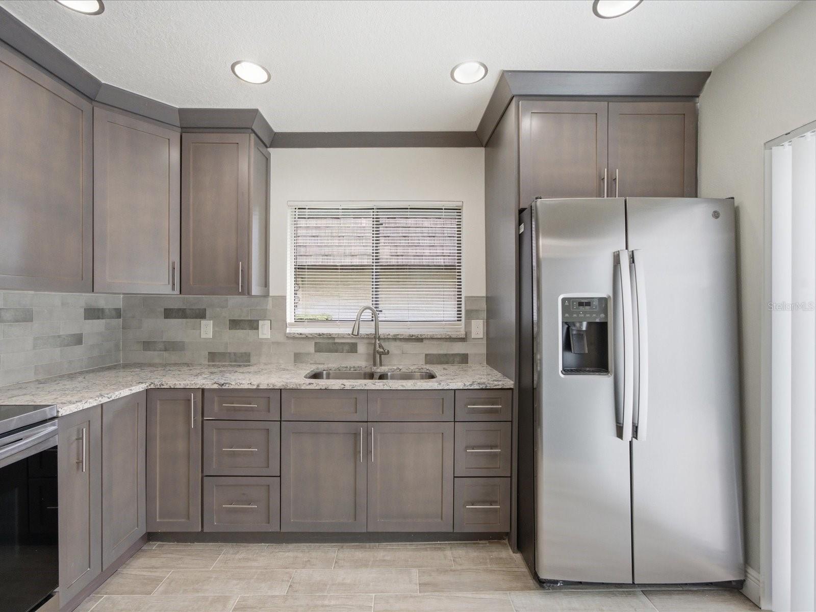 15446 E POND WOODS DR #15446 — photo 8