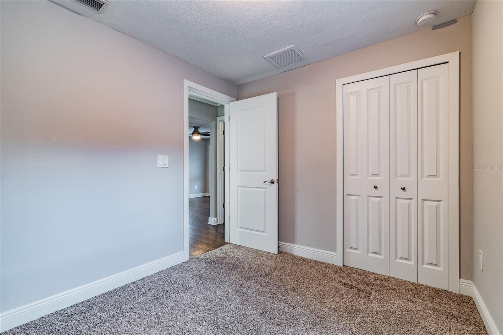 3208 W NAPOLEON AVE — photo 35