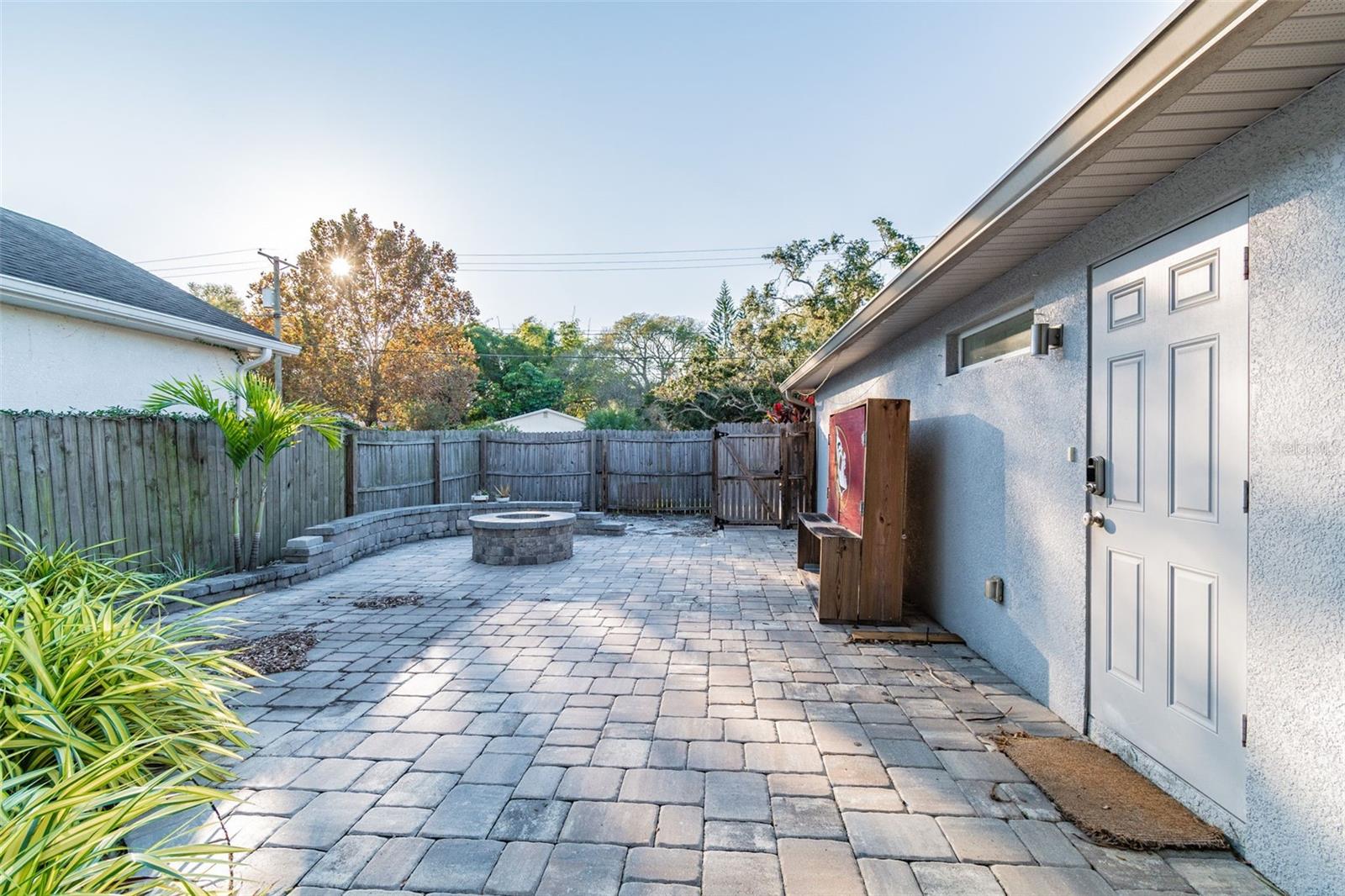 3208 W NAPOLEON AVE — photo 47