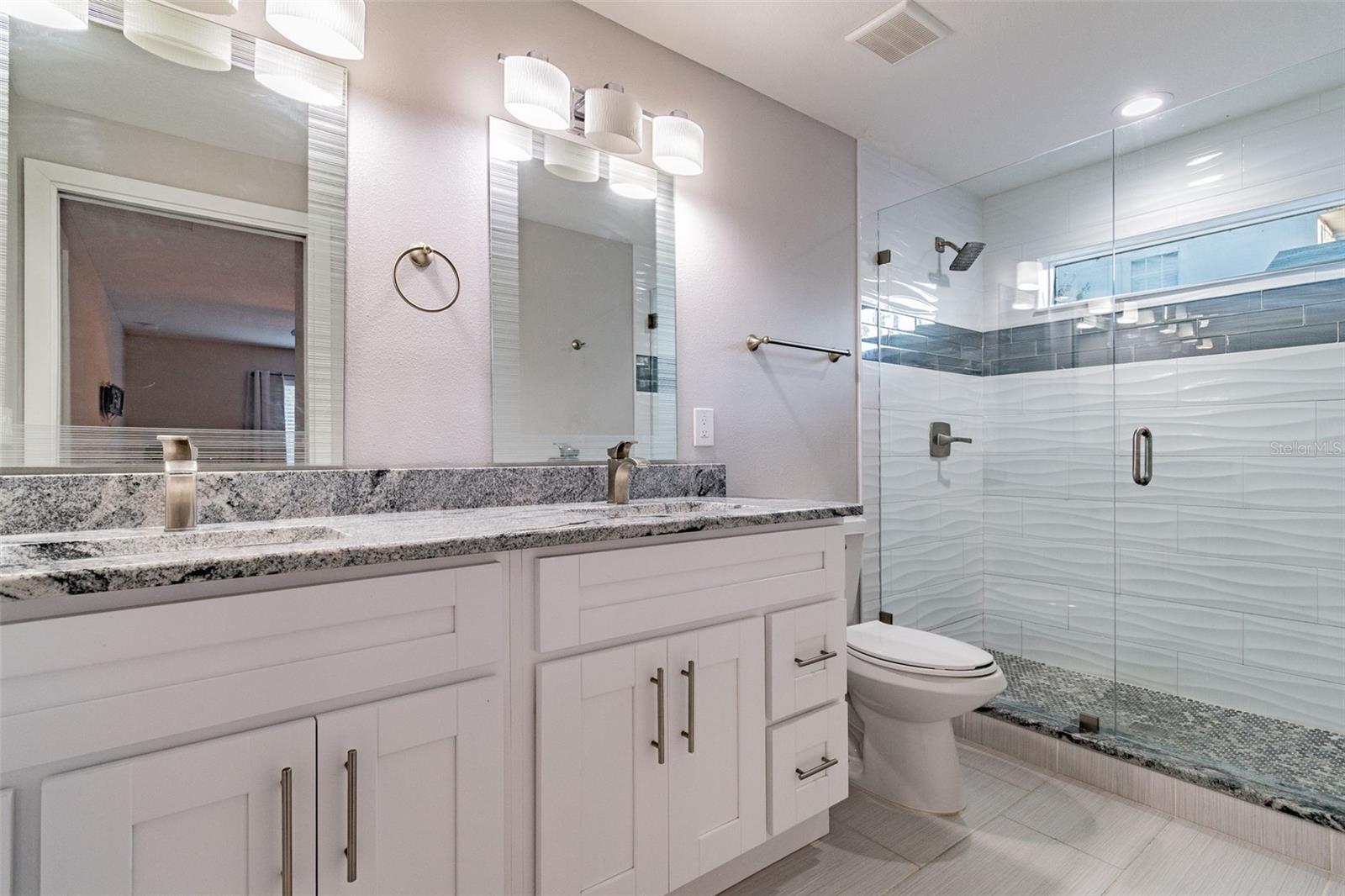 3208 W NAPOLEON AVE — photo 11