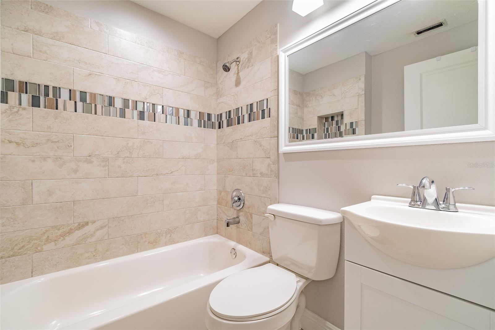 3208 W NAPOLEON AVE — photo 30