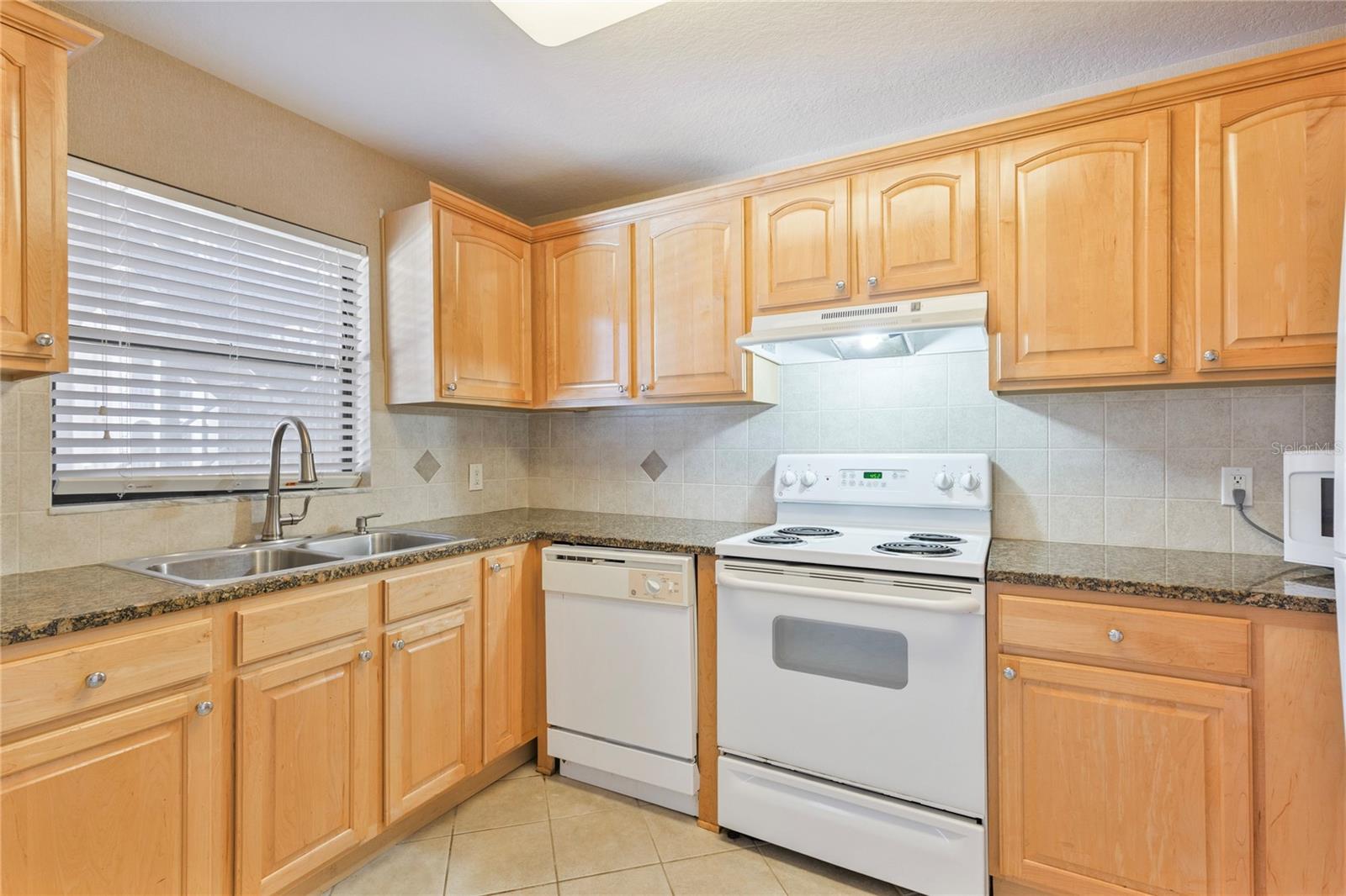 6150 GULFPORT BLVD S #202 — photo 4