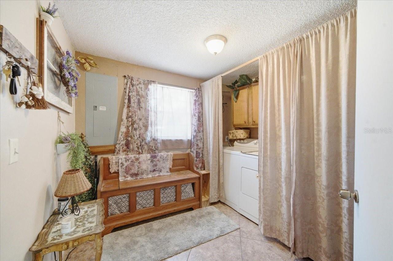 15535 RENEE LN — photo 34