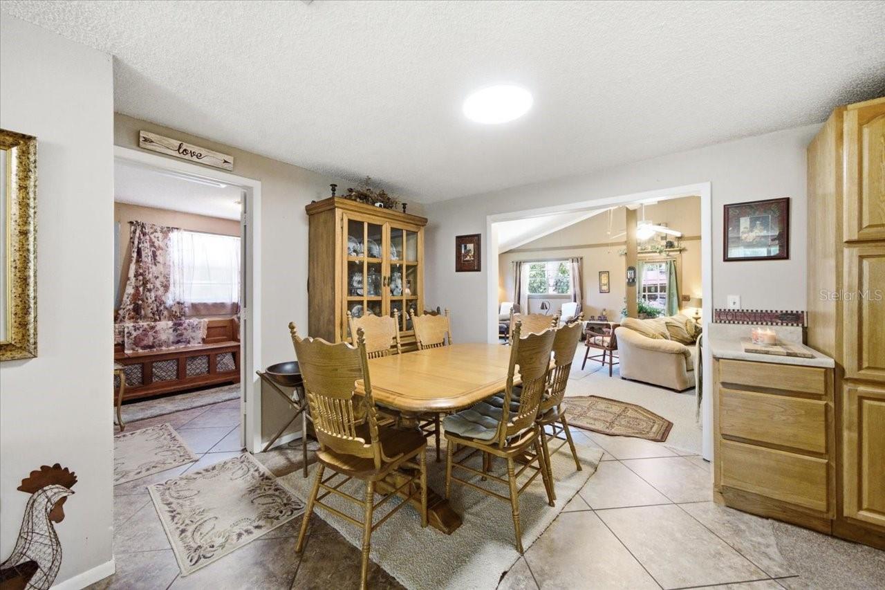 15535 RENEE LN — photo 7