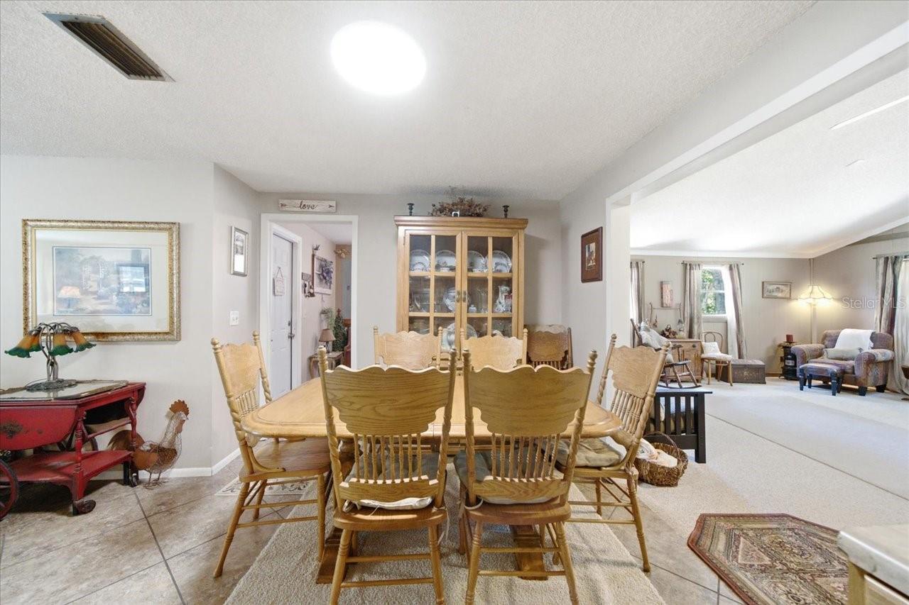 15535 RENEE LN — photo 8