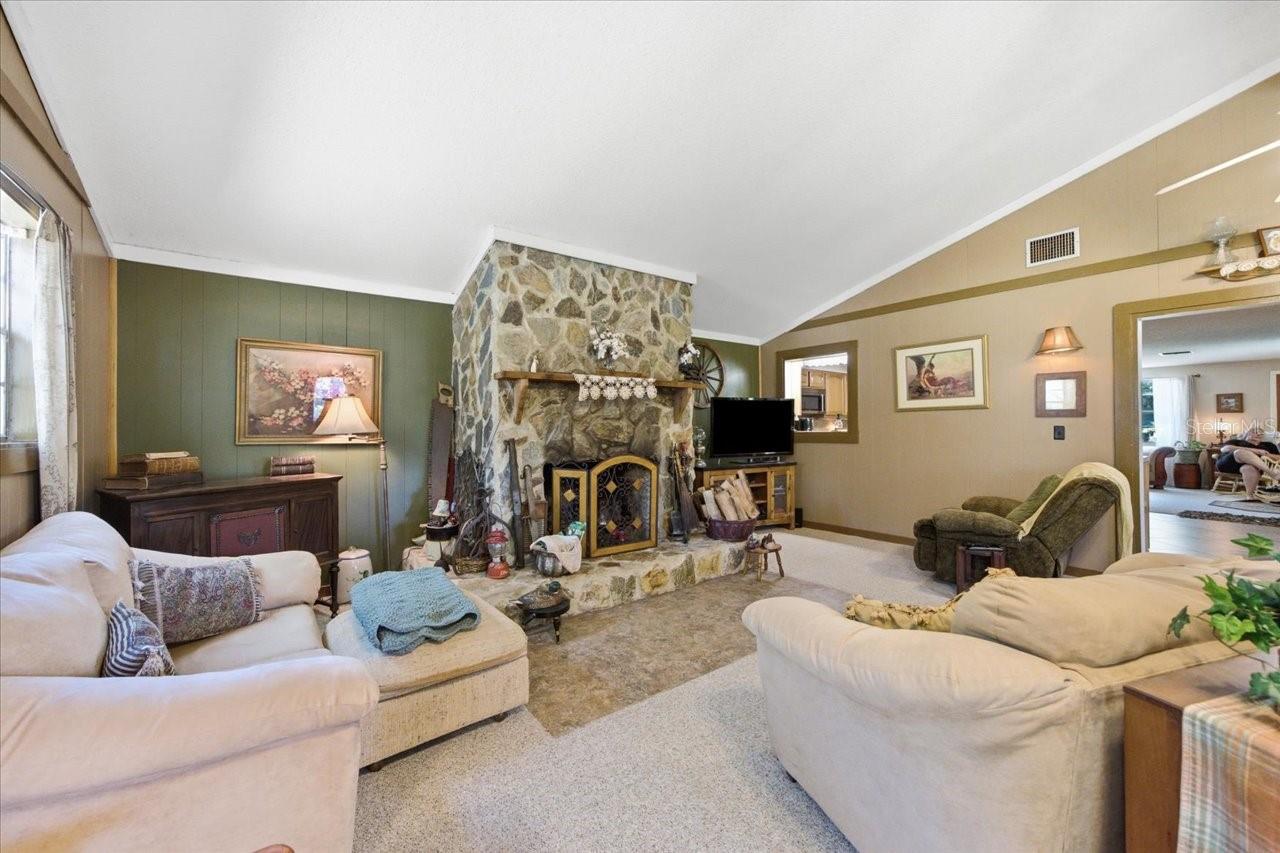15535 RENEE LN — photo 18