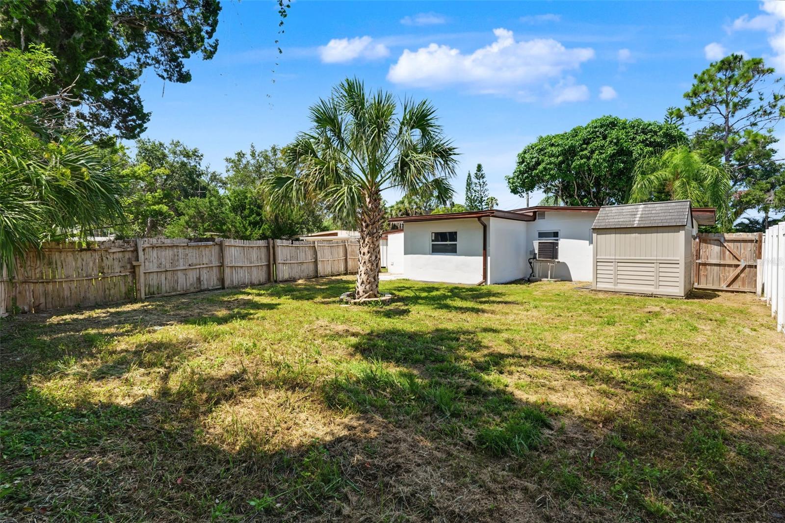 7377 ROYAL PALM DR — photo 30