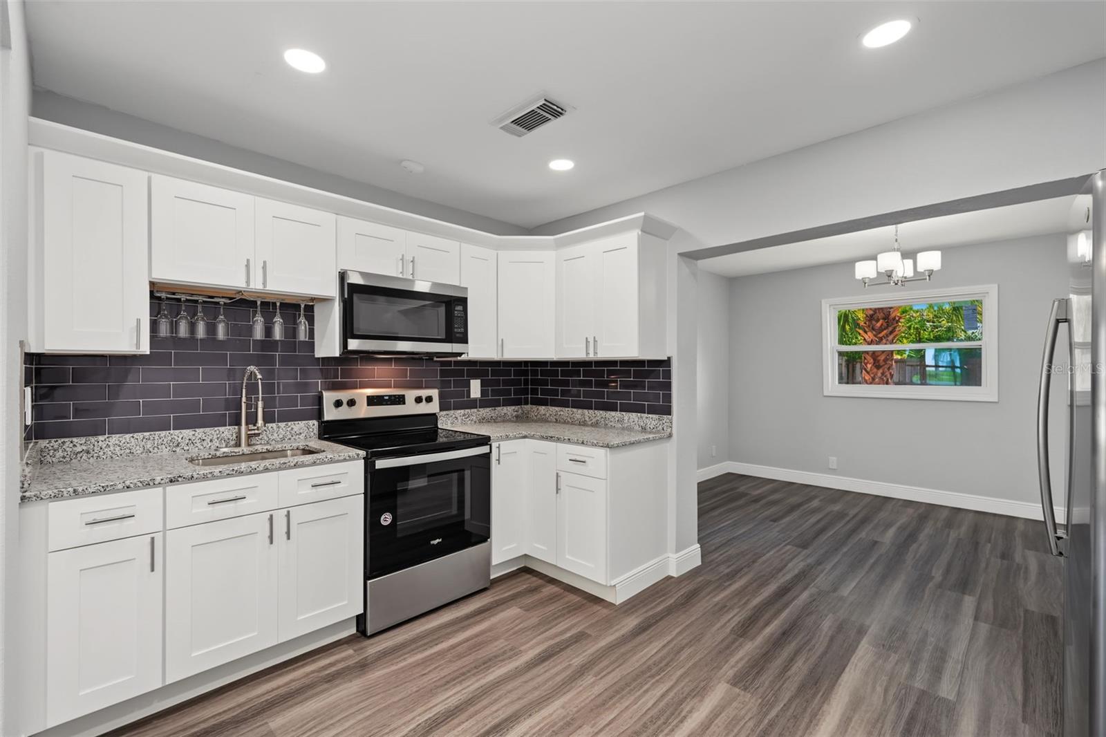 7377 ROYAL PALM DR — photo 8