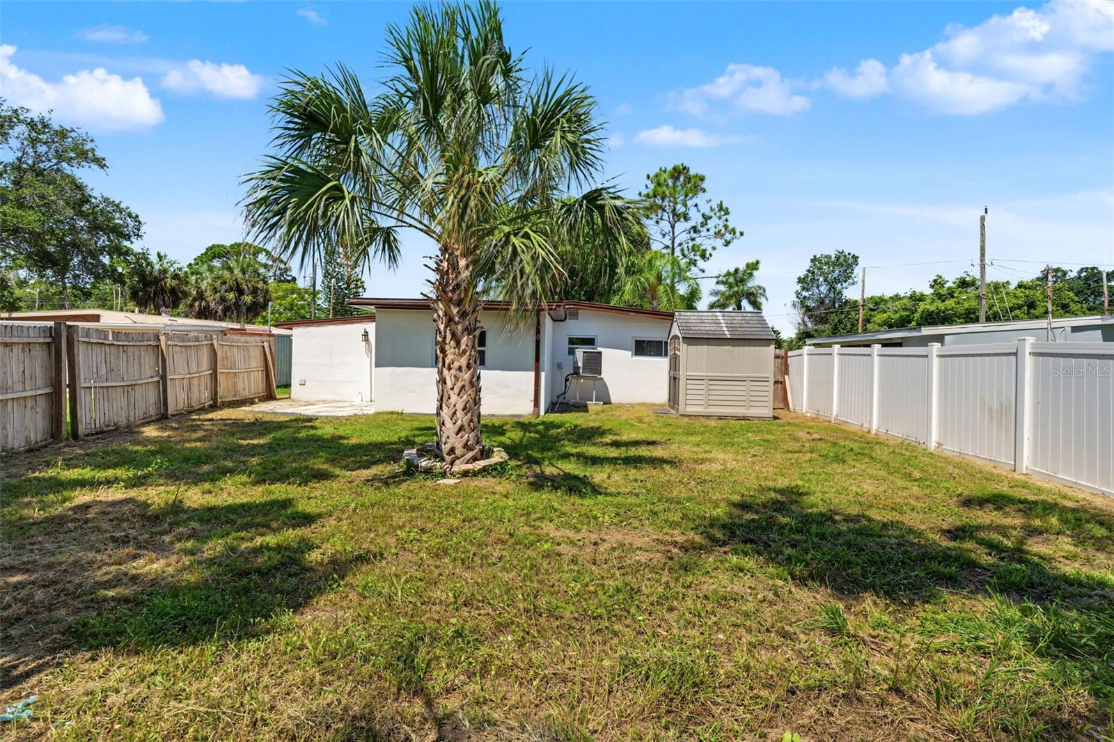 7377 ROYAL PALM DR — photo 29