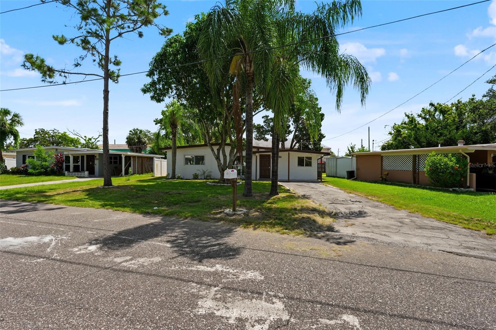 7377 ROYAL PALM DR — photo 2