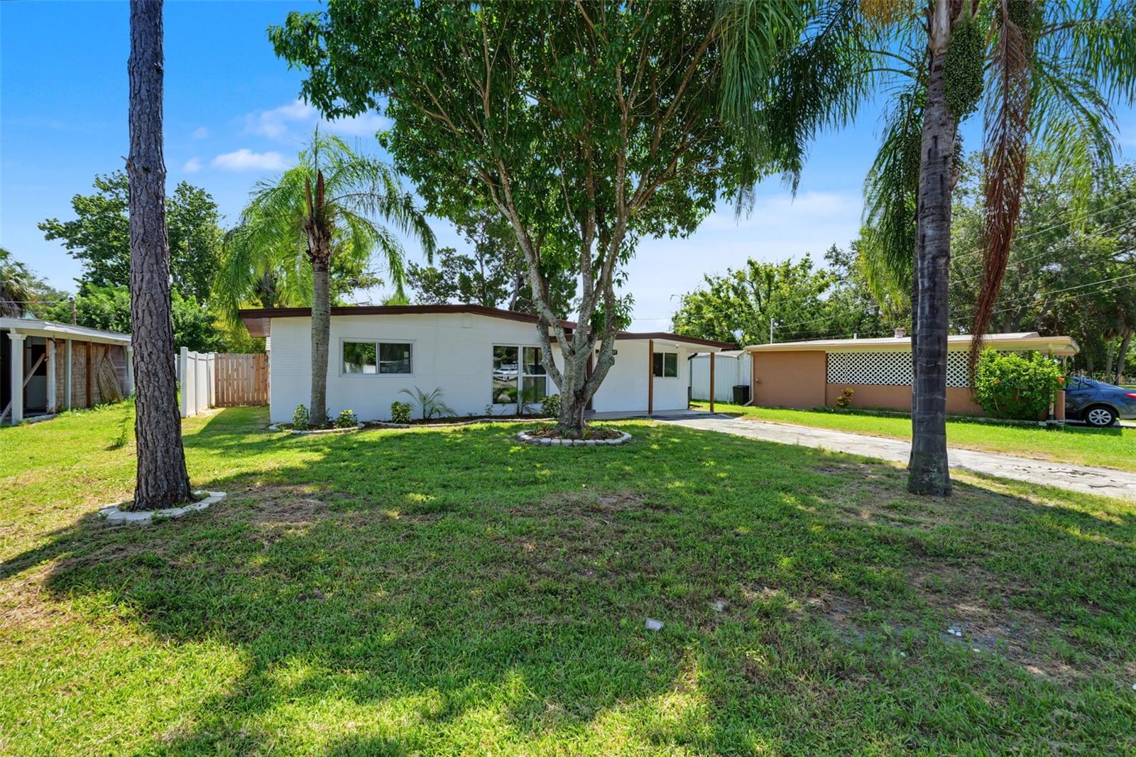 7377 ROYAL PALM DR — photo 31