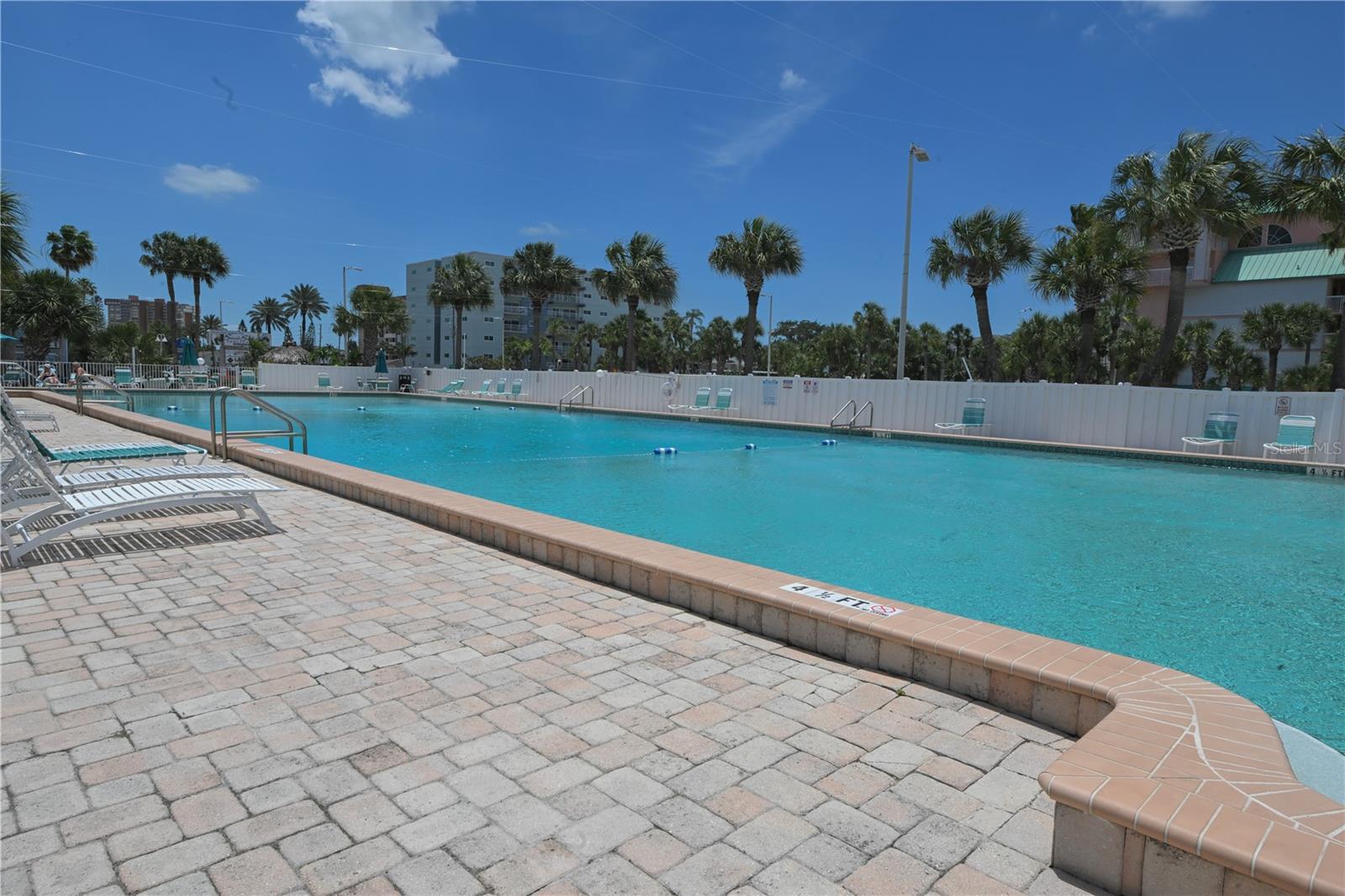 18399 GULF BLVD #371 — photo 29