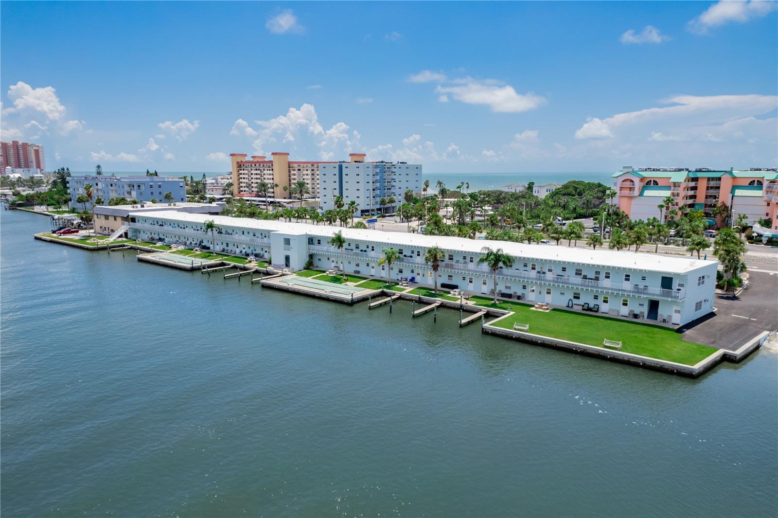 18399 GULF BLVD #371 — photo 33