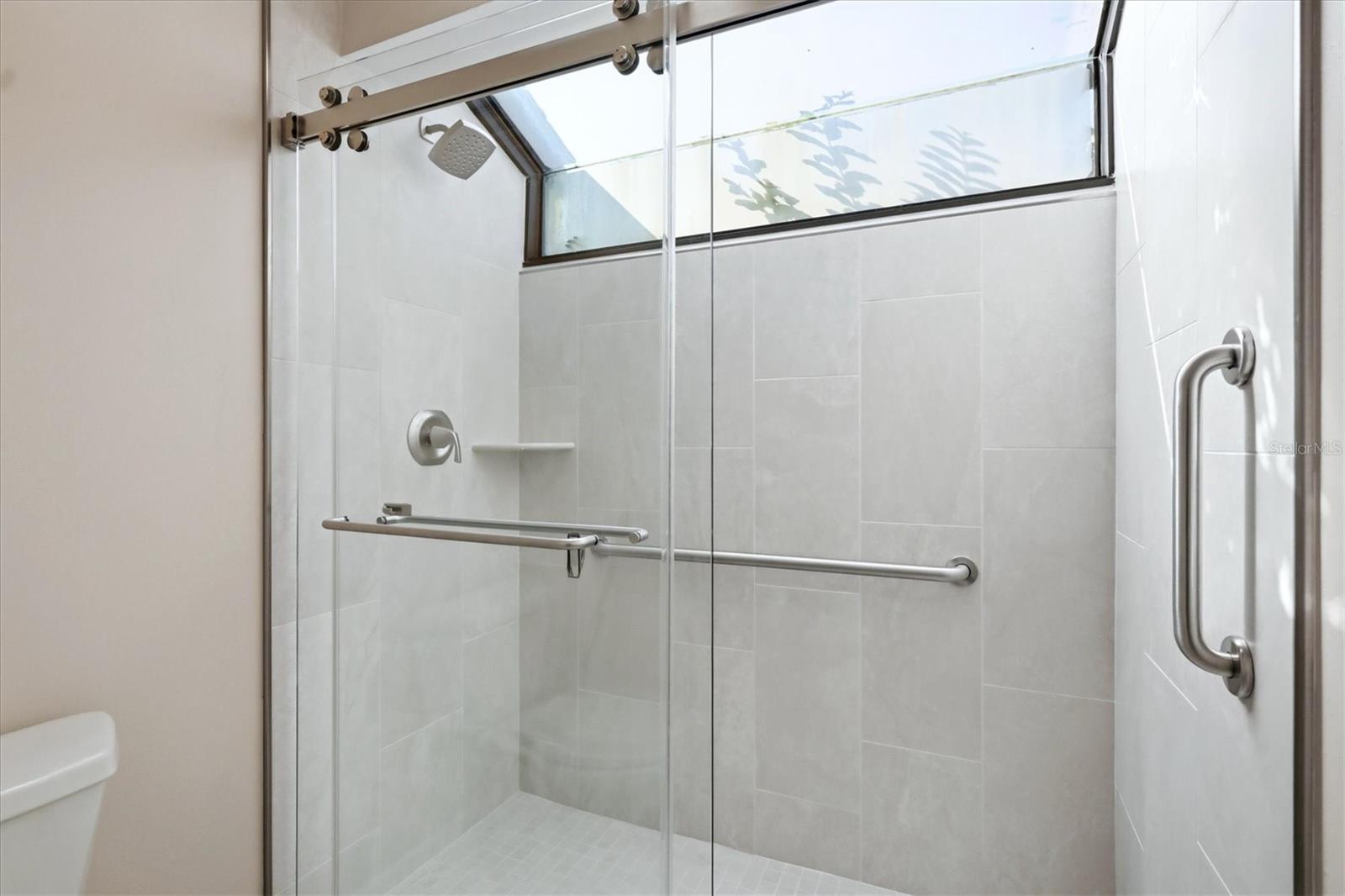 214 SOUTHAMPTON DR #327 — photo 22