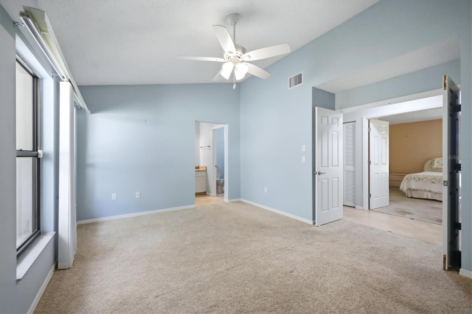 214 SOUTHAMPTON DR #327 — photo 15