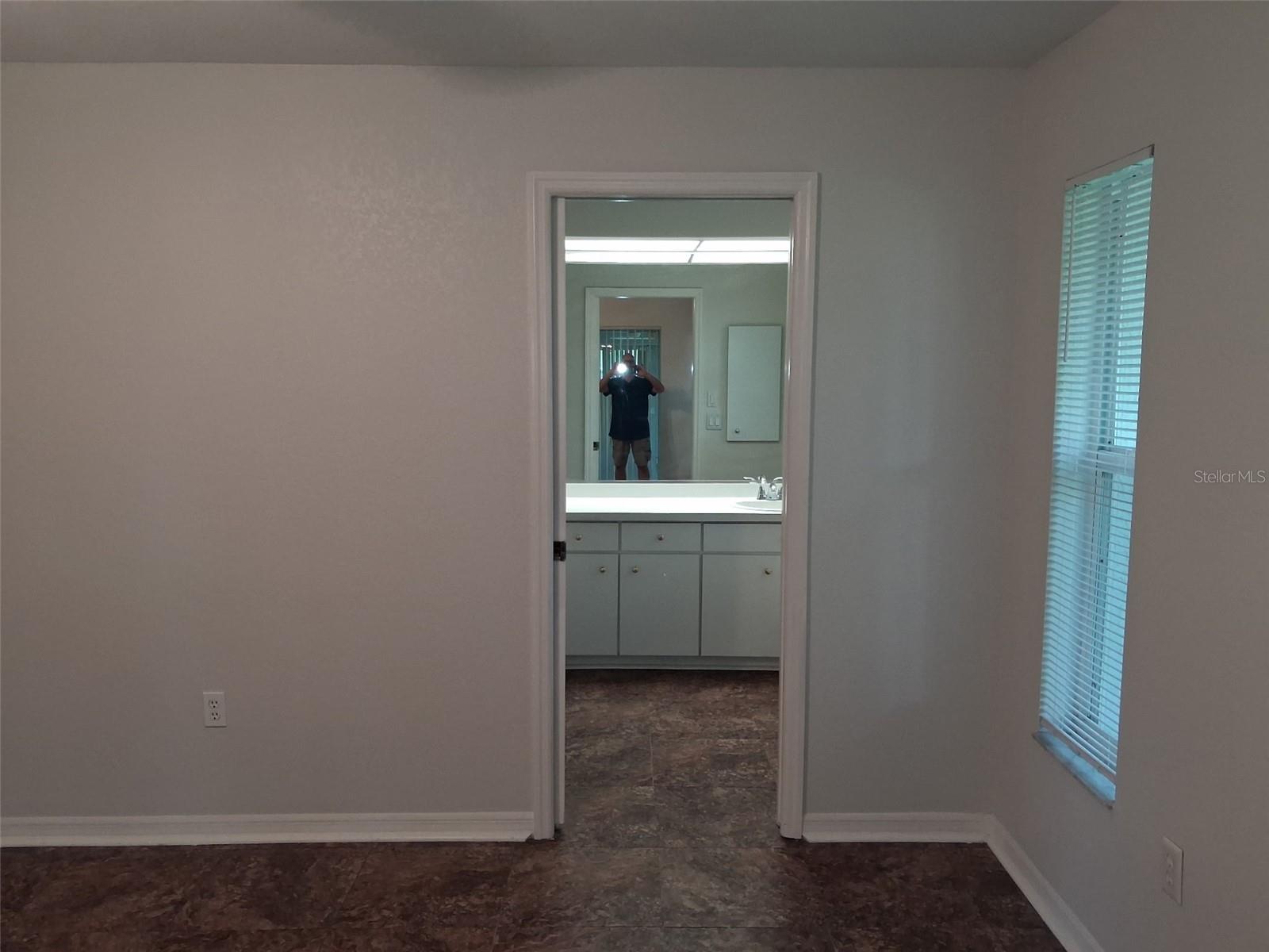2420 DUMONT LN — photo 11