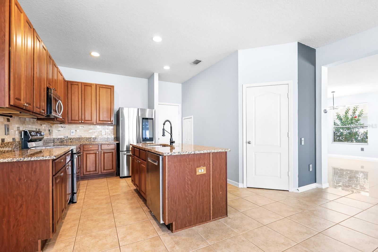 30419 RANDALL MANOR ST — photo 11