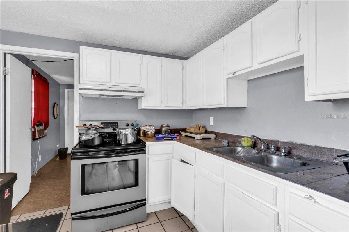 4306 9TH ST E — photo 21
