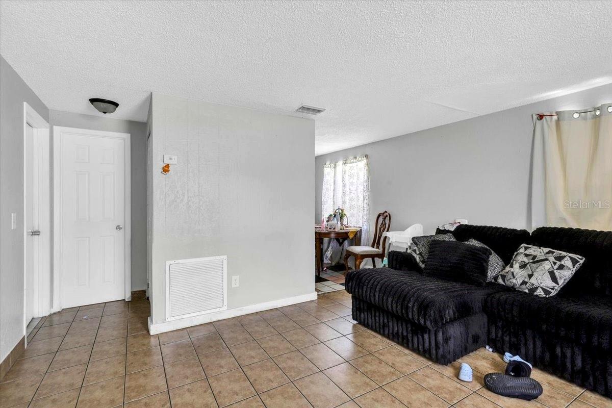 4306 9TH ST E — photo 30