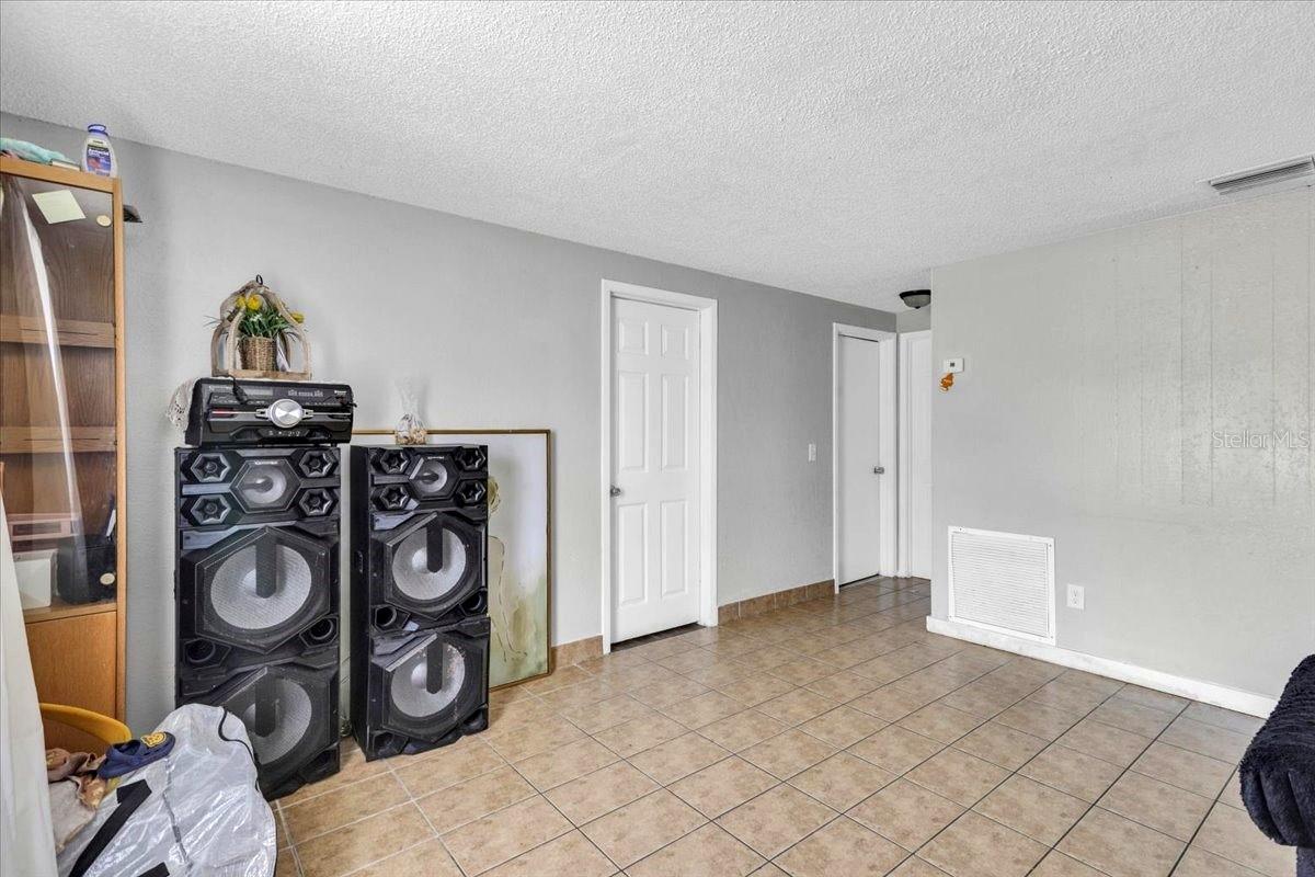 4306 9TH ST E — photo 29
