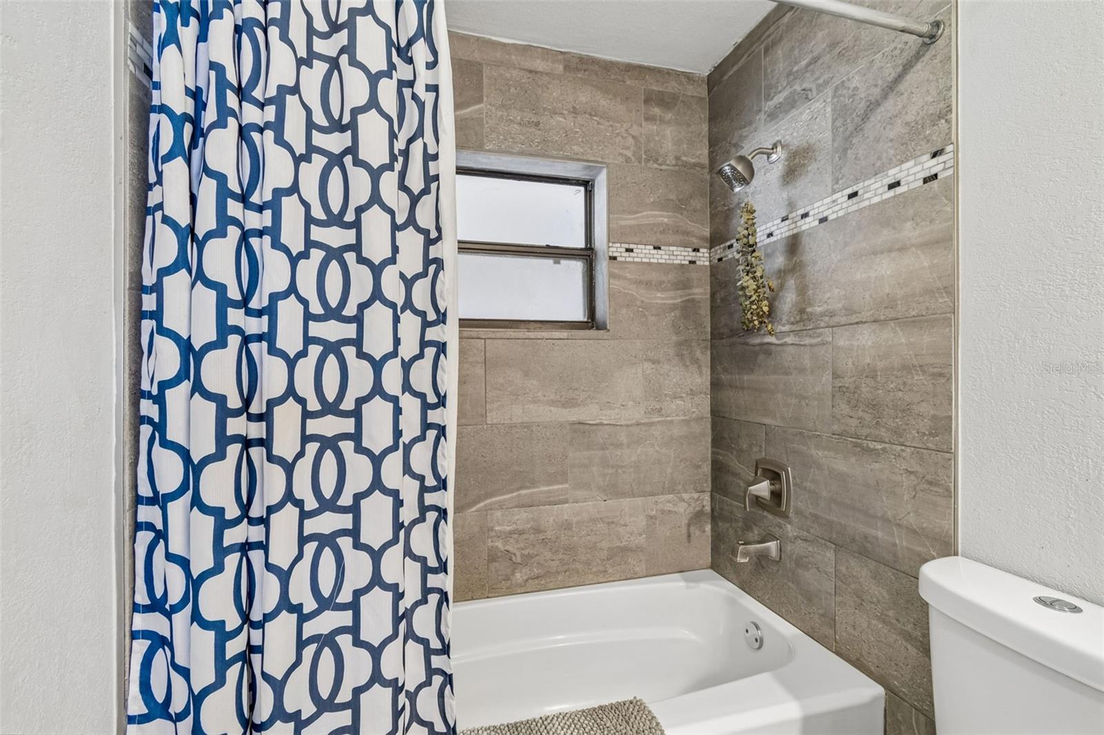 6330 S RENELLIE CT — photo 38