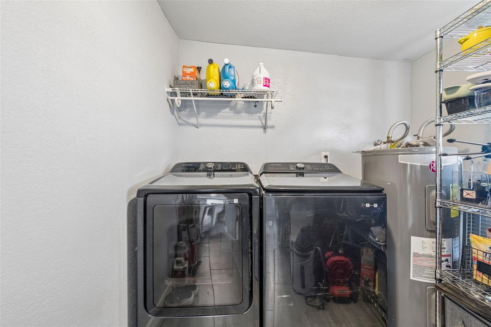 6330 S RENELLIE CT — photo 41