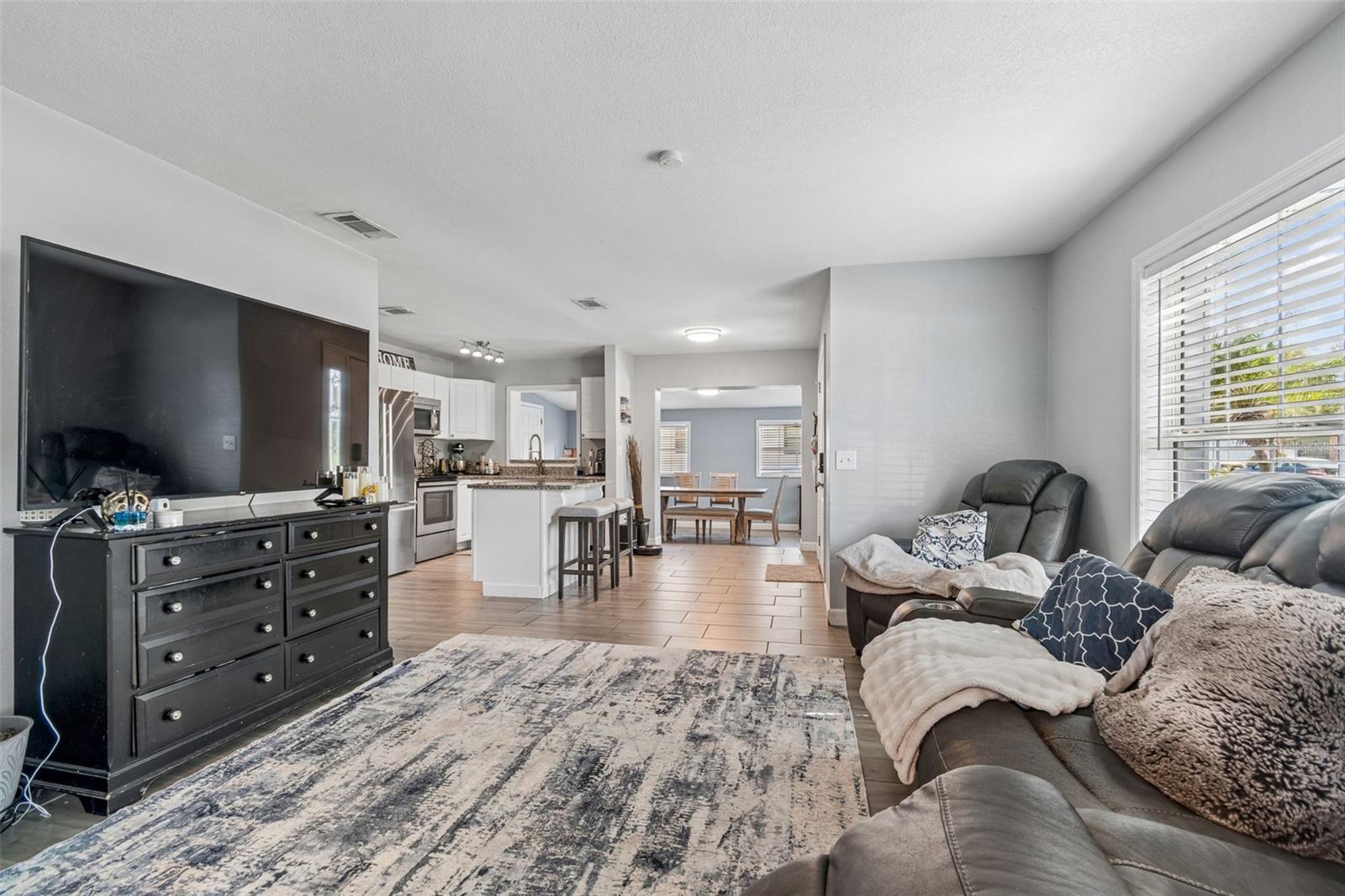 6330 S RENELLIE CT — photo 12