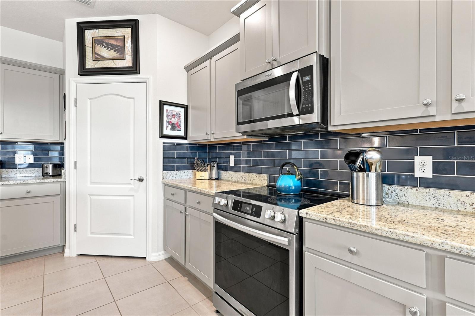 5711 OAK BRIDGE CT — photo 12