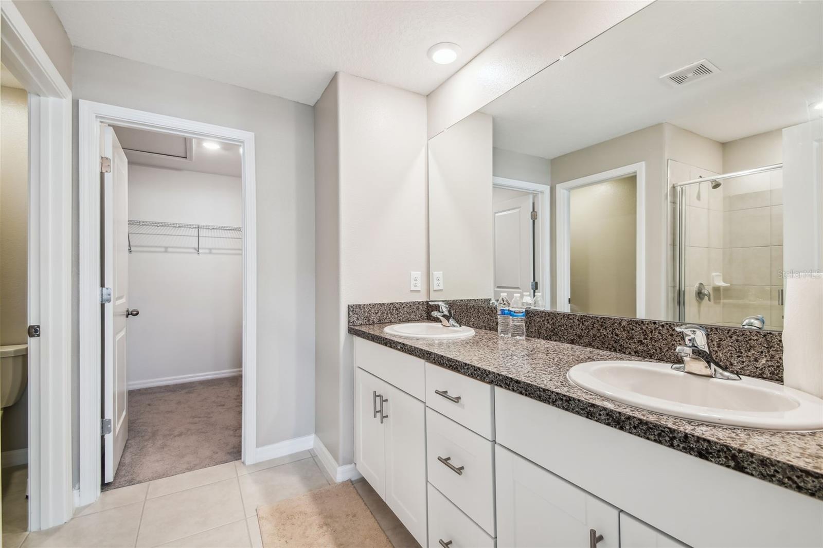 21868 LYONIA LN — photo 32