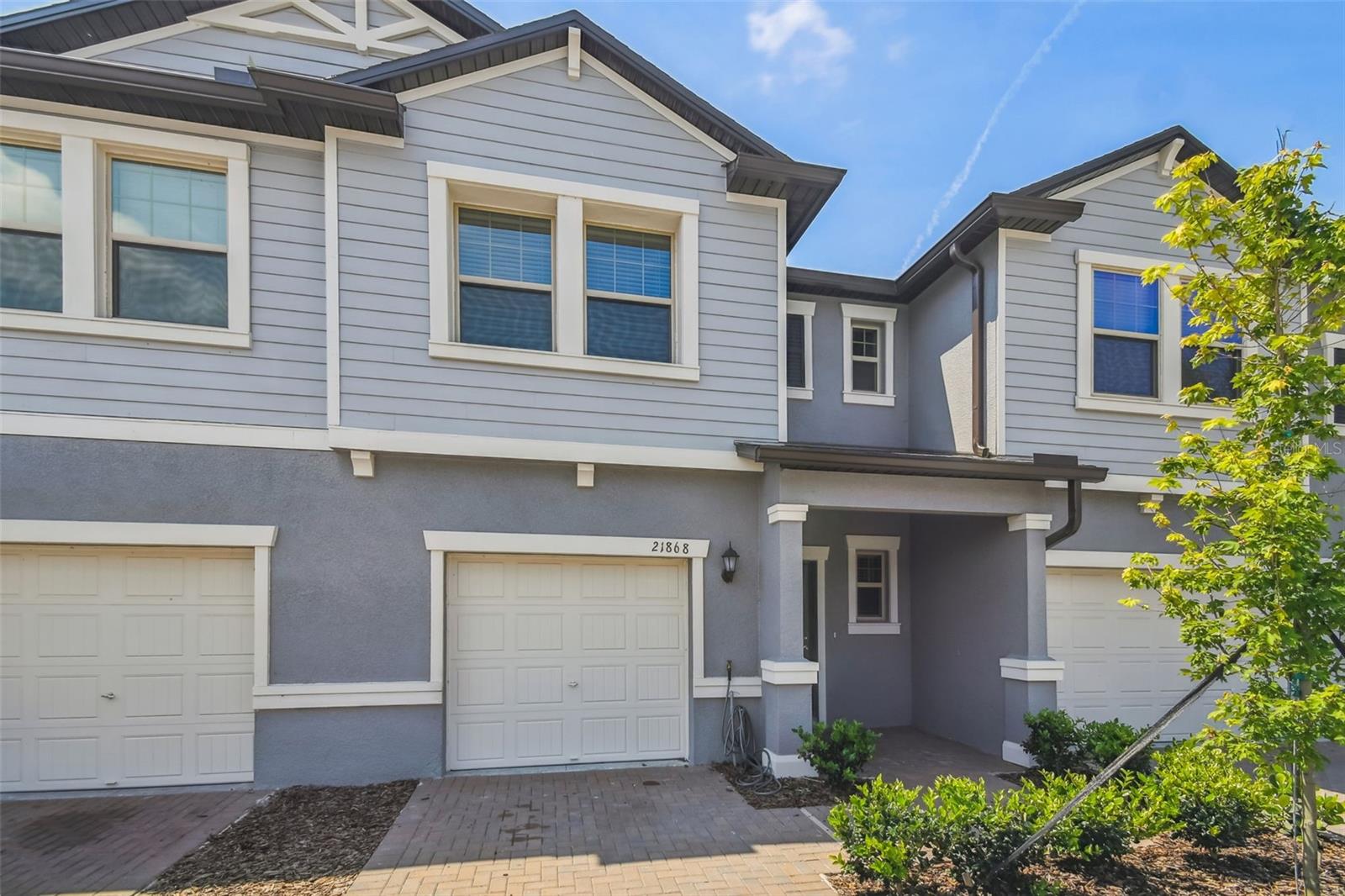 21868 LYONIA LN — photo 2