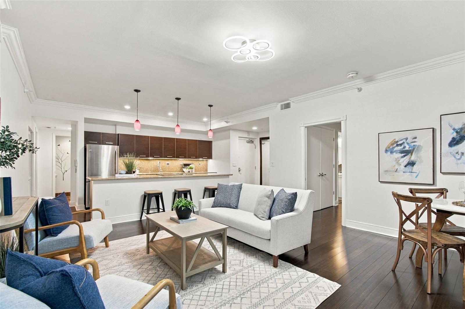 205 5TH AVE N #201 — photo 6