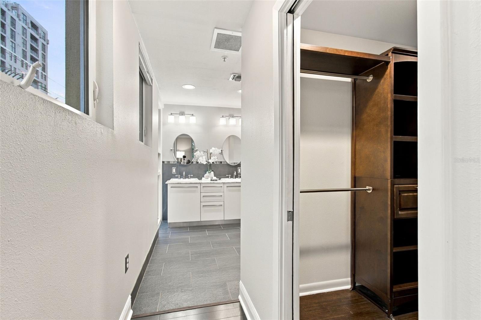 205 5TH AVE N #201 — photo 23