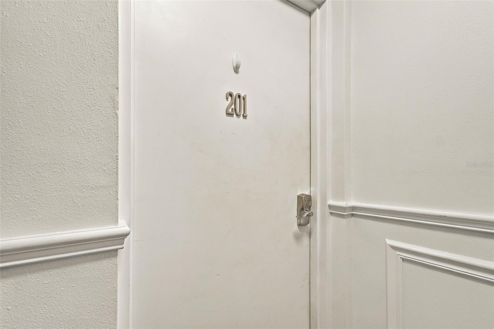 205 5TH AVE N #201 — photo 2