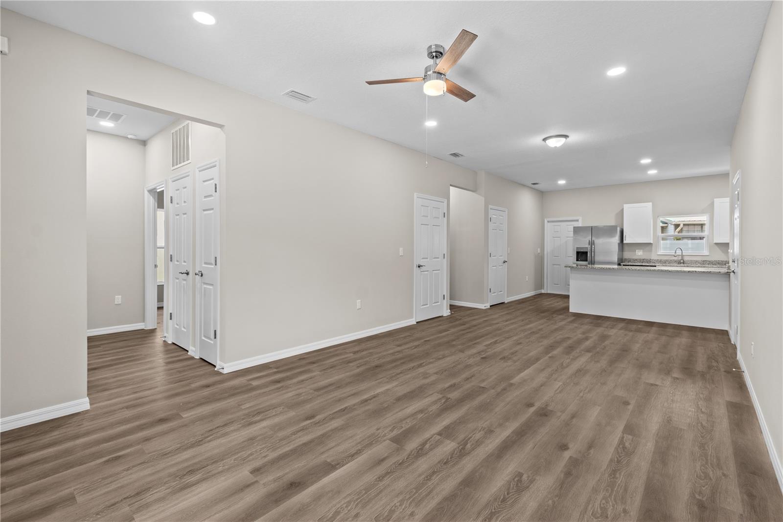 5013 FINDERS CT — photo 10