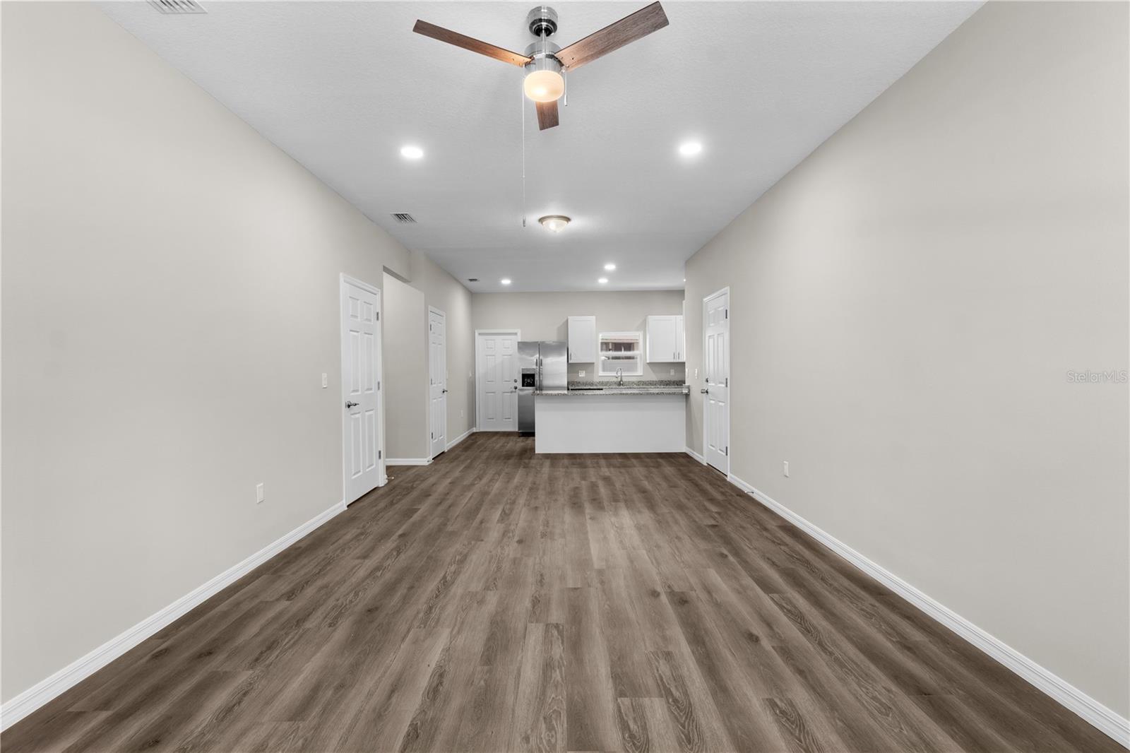 5013 FINDERS CT — photo 9