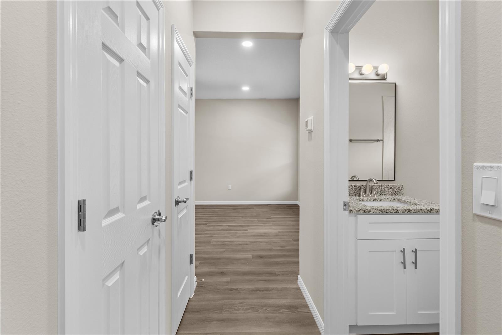 5013 FINDERS CT — photo 41