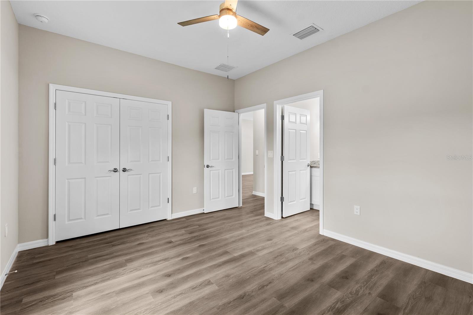 5013 FINDERS CT — photo 31