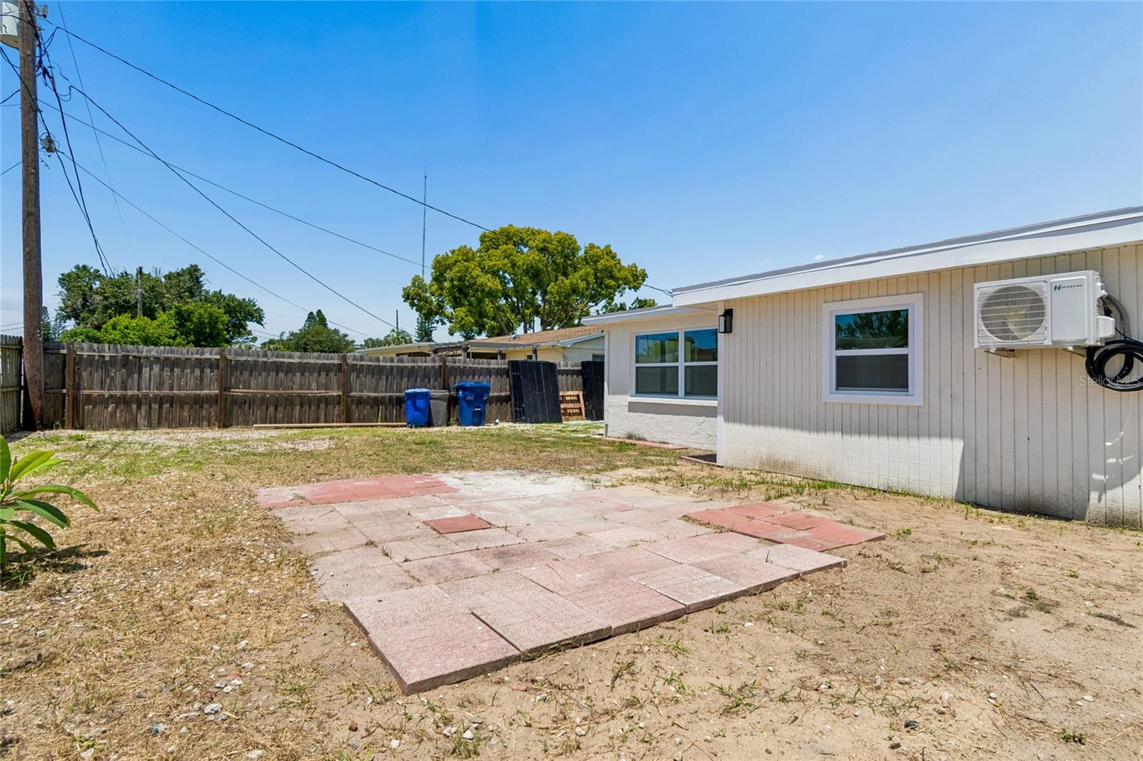 1467 CLASSIC DR — photo 66