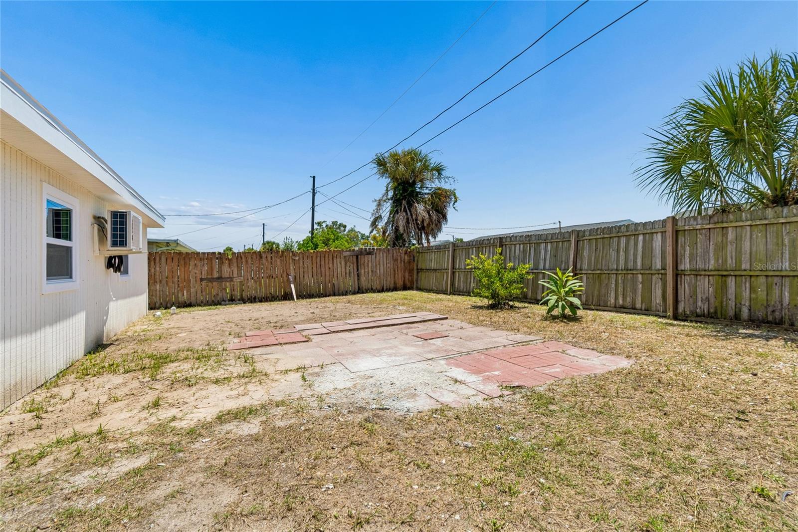 1467 CLASSIC DR — photo 63