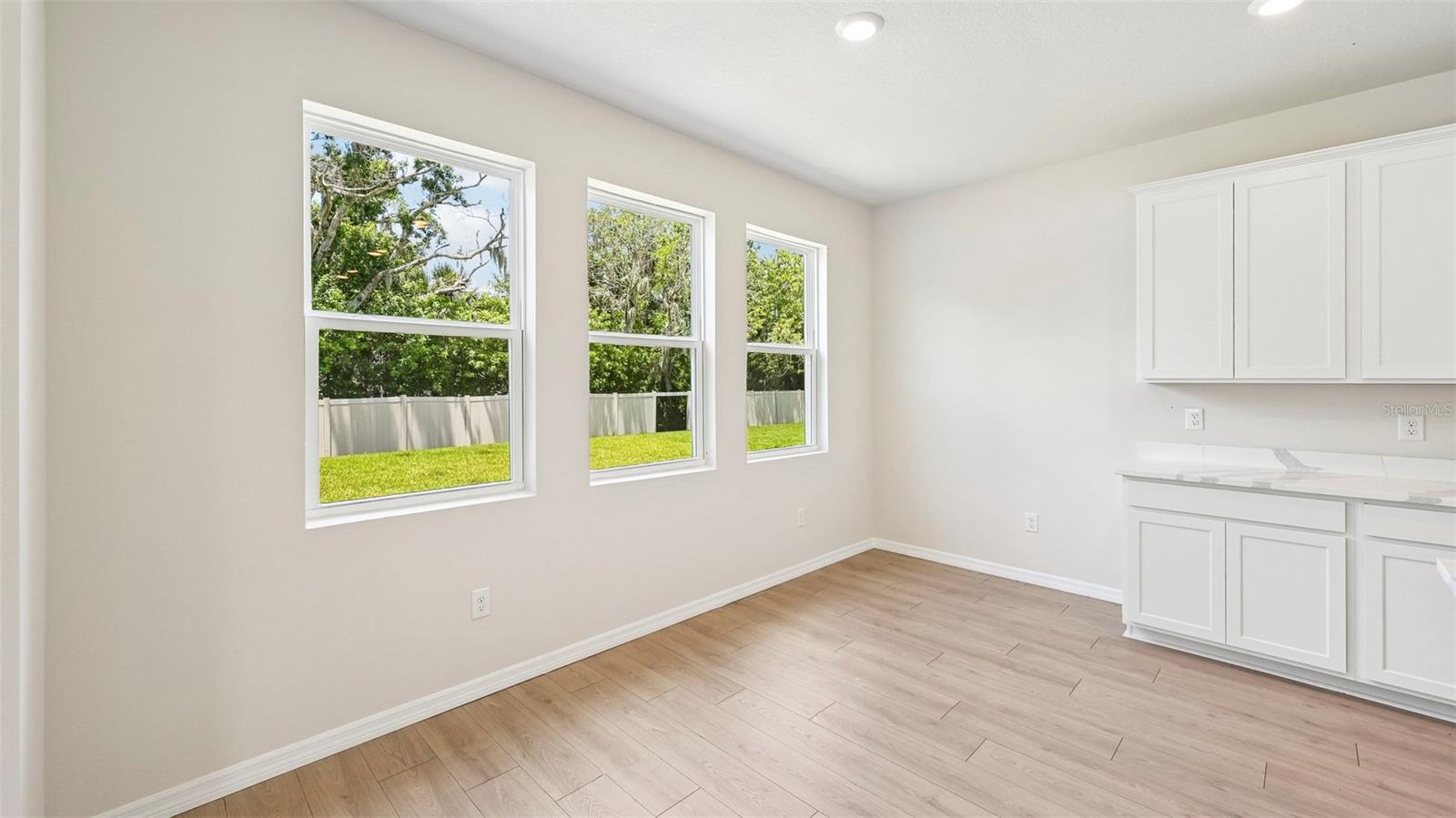 10437 WOODLAND GARDEN WAY — photo 7