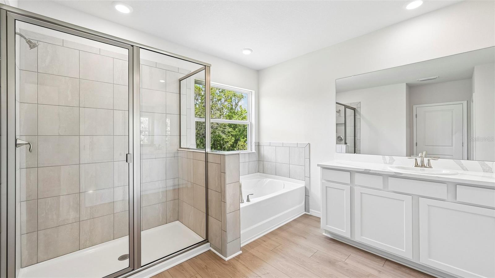 10437 WOODLAND GARDEN WAY — photo 19