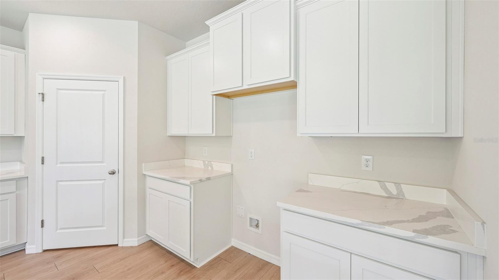 10437 WOODLAND GARDEN WAY — photo 6