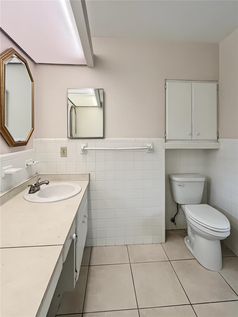 3041 TYRONE LN — photo 10